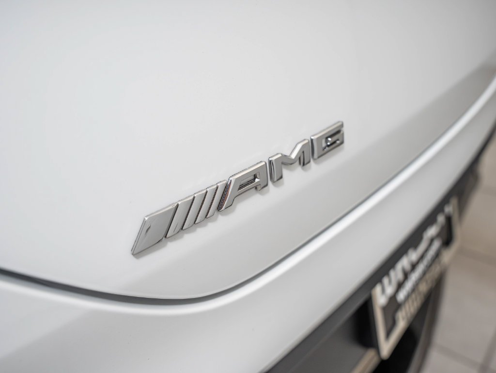 New 2027 MANUFAKTUR Moonlight White Metallic Mercedes-Benz AMG® GLE 53e 4MATIC+ Coupe image 19