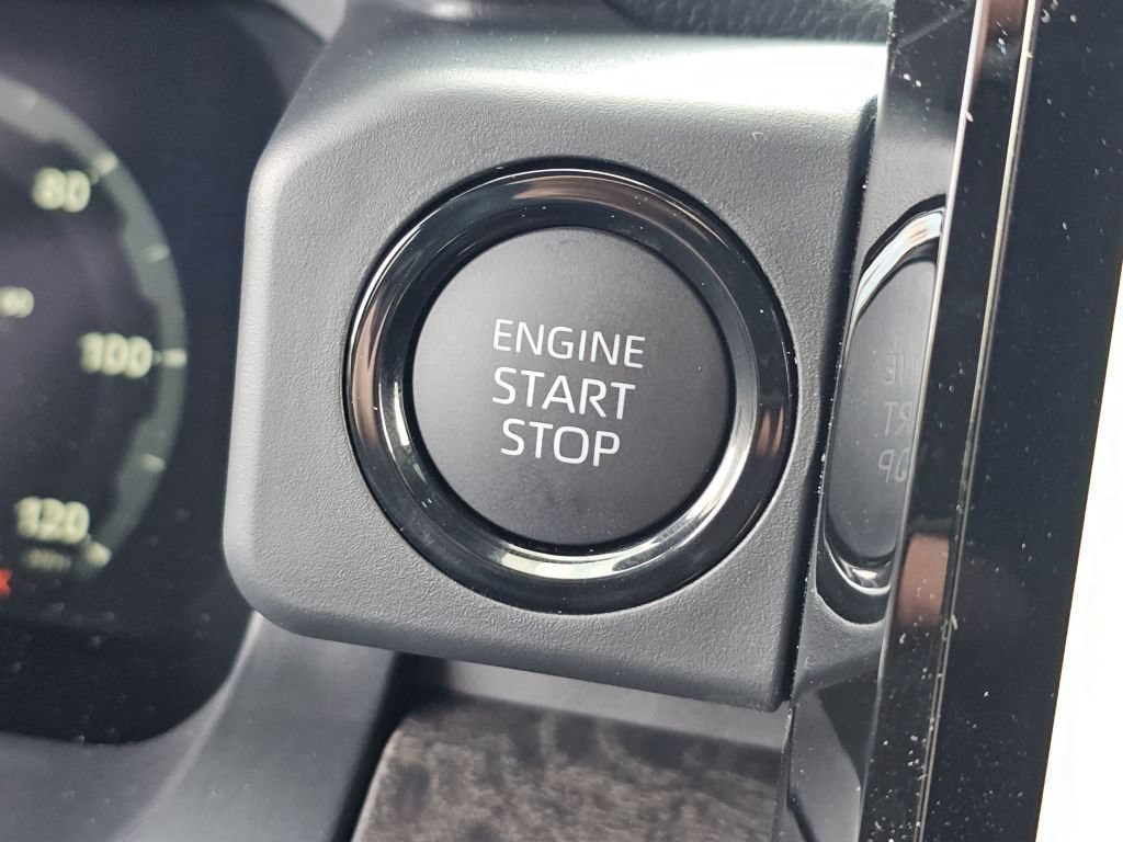 New 2026 Wind Chill Pearl Toyota Limited image 19