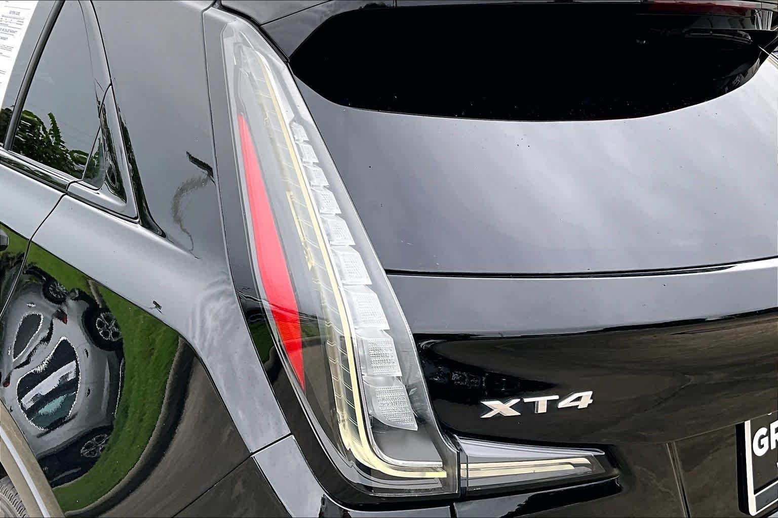 Used 2019 Stellar Black Metallic Cadillac FWD Sport image 27