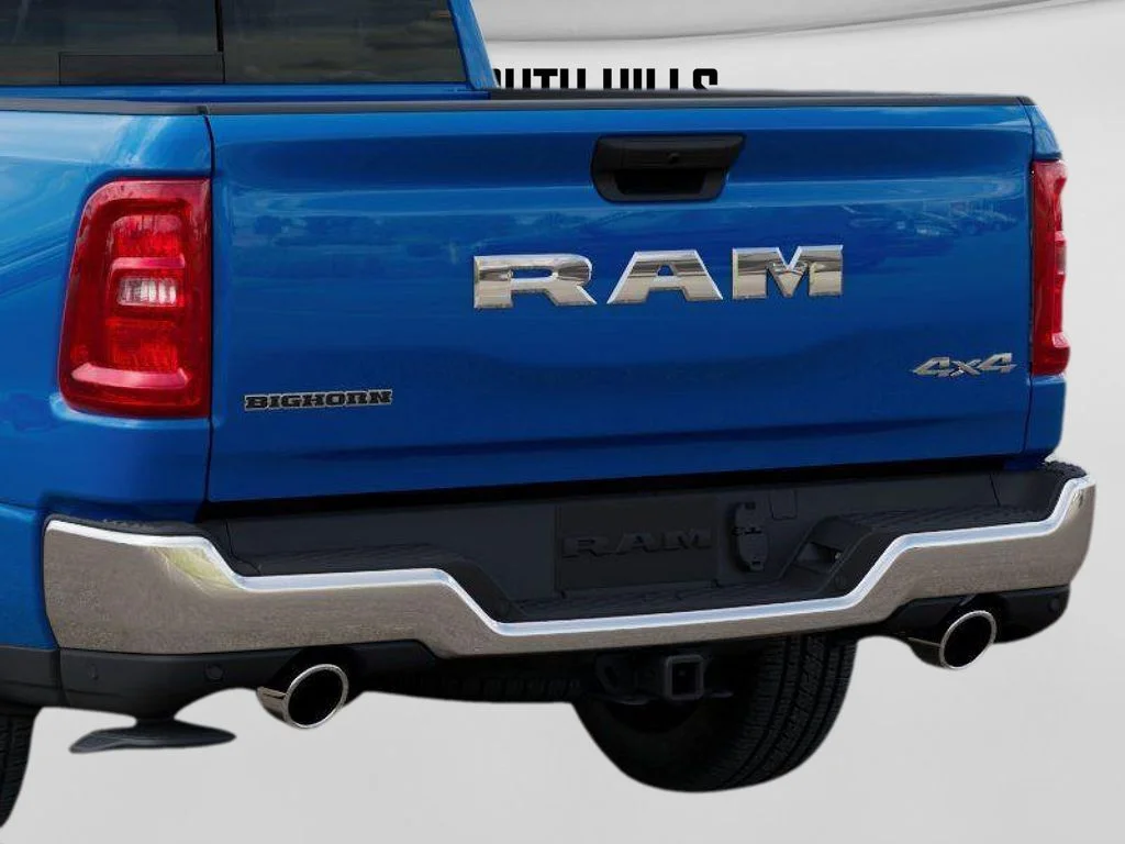 New 2026 Hydro Blue Pearl-Coat Exterior Paint RAM Big Horn/Lone Star image 13