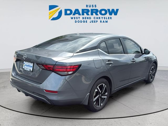 Used 2025 Gray Nissan SV image 5