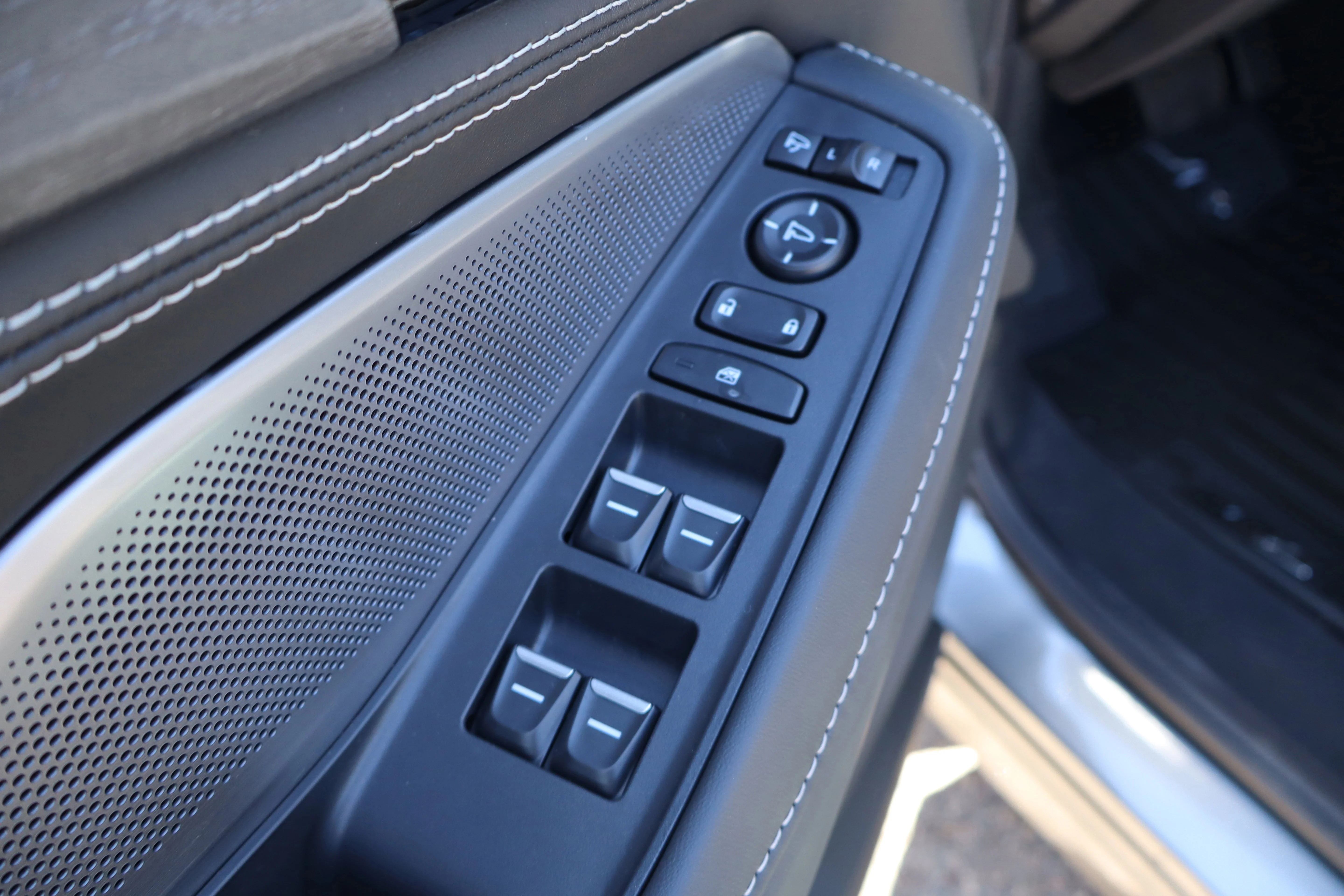 New 2026 Gray Acura w/Advance Package image 24