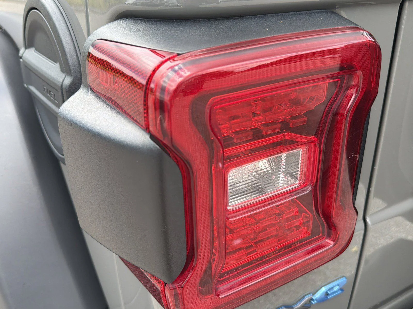Used 2022 Gray Jeep Unlimited Rubicon 4xe image 11