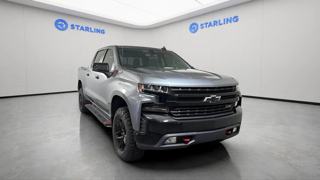Used 2021 SATIN STEEL METALLIC Chevrolet LT Trail Boss image 16