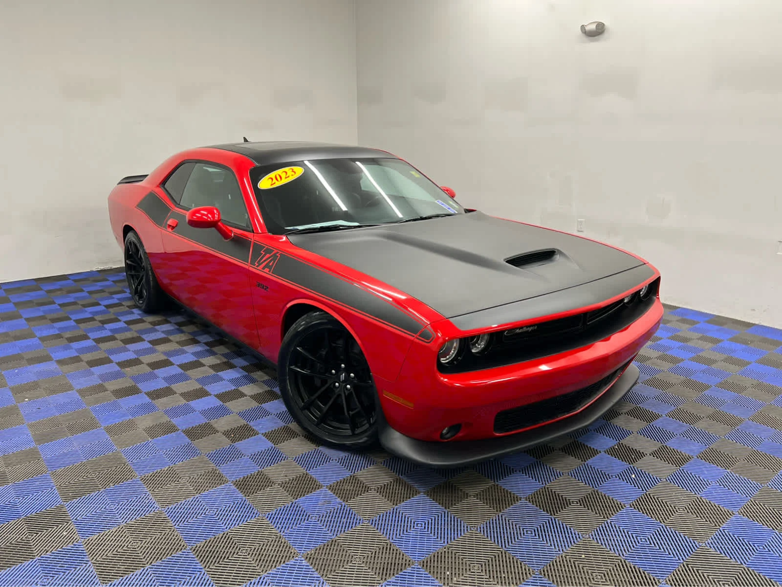 Used 2023 Torred Clearcoat Dodge R/T Scat Pack image 34