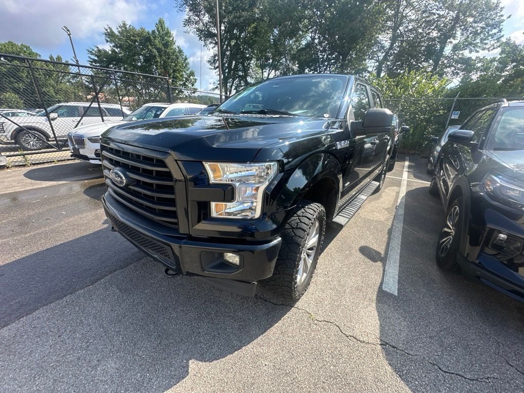 Used 2017 Black Ford XL image 3