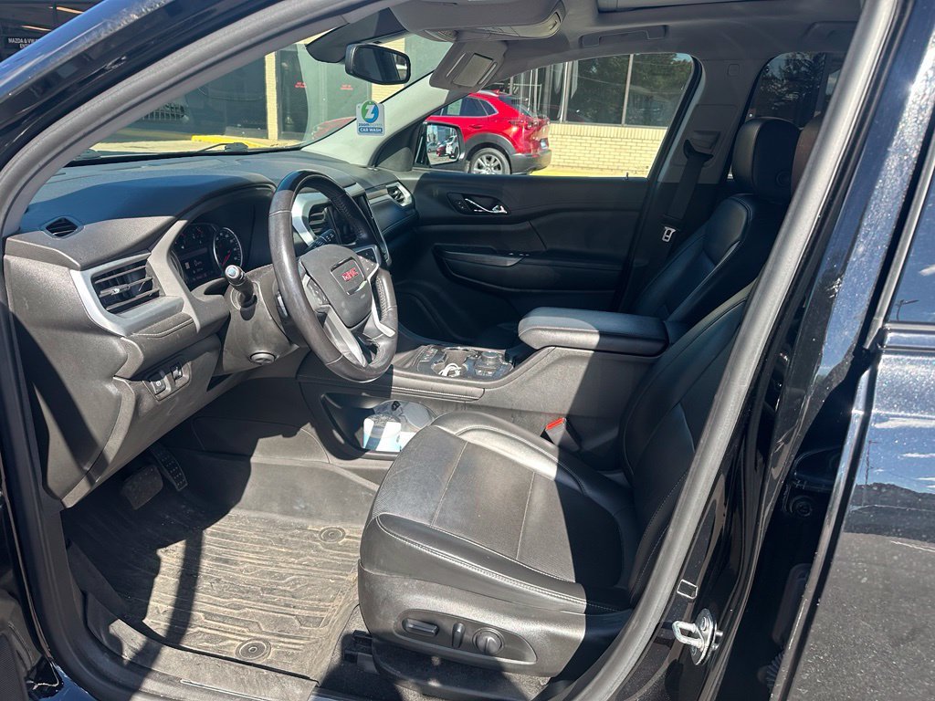 Used 2021 Black GMC SLT image 8