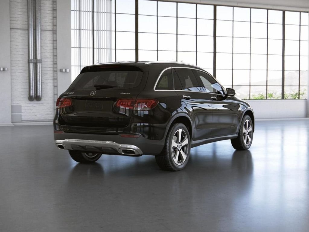 Certified Used 2022 Black Mercedes-Benz GLC 300 4MATIC® image 23