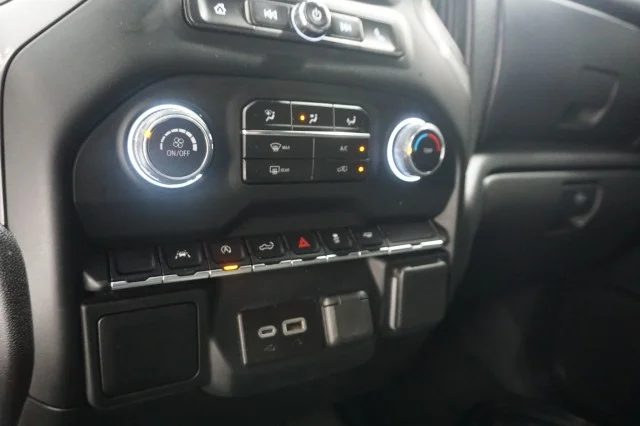 Used 2024 Slate Gray Metallic Chevrolet Custom image 32
