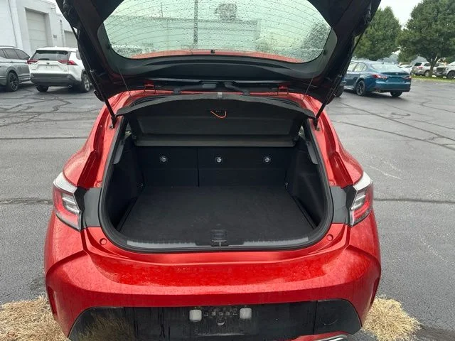 Used 2019  Toyota XSE image 9