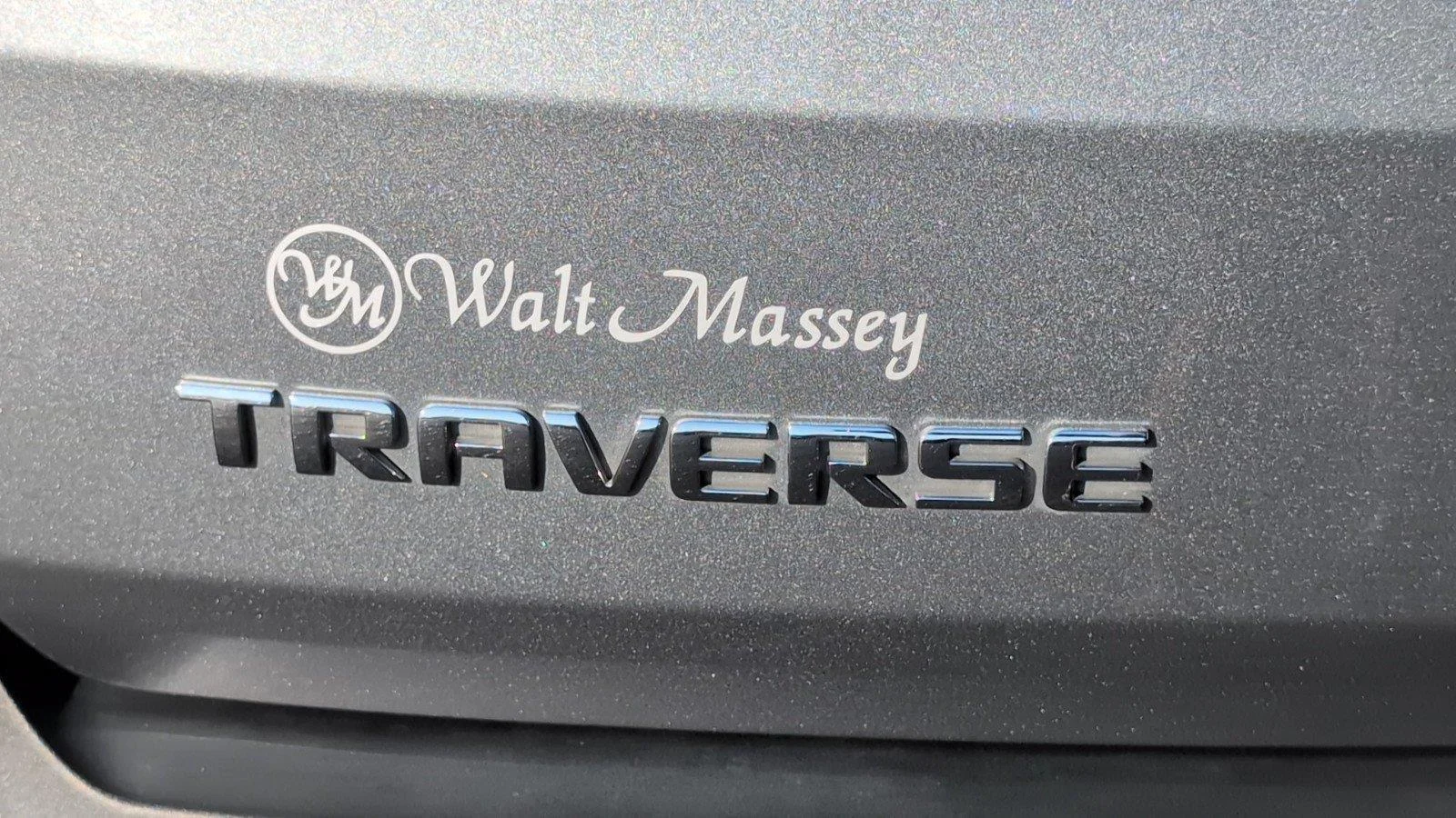 Used 2023 STERLING GRAY METALLIC Chevrolet LT Cloth image 6