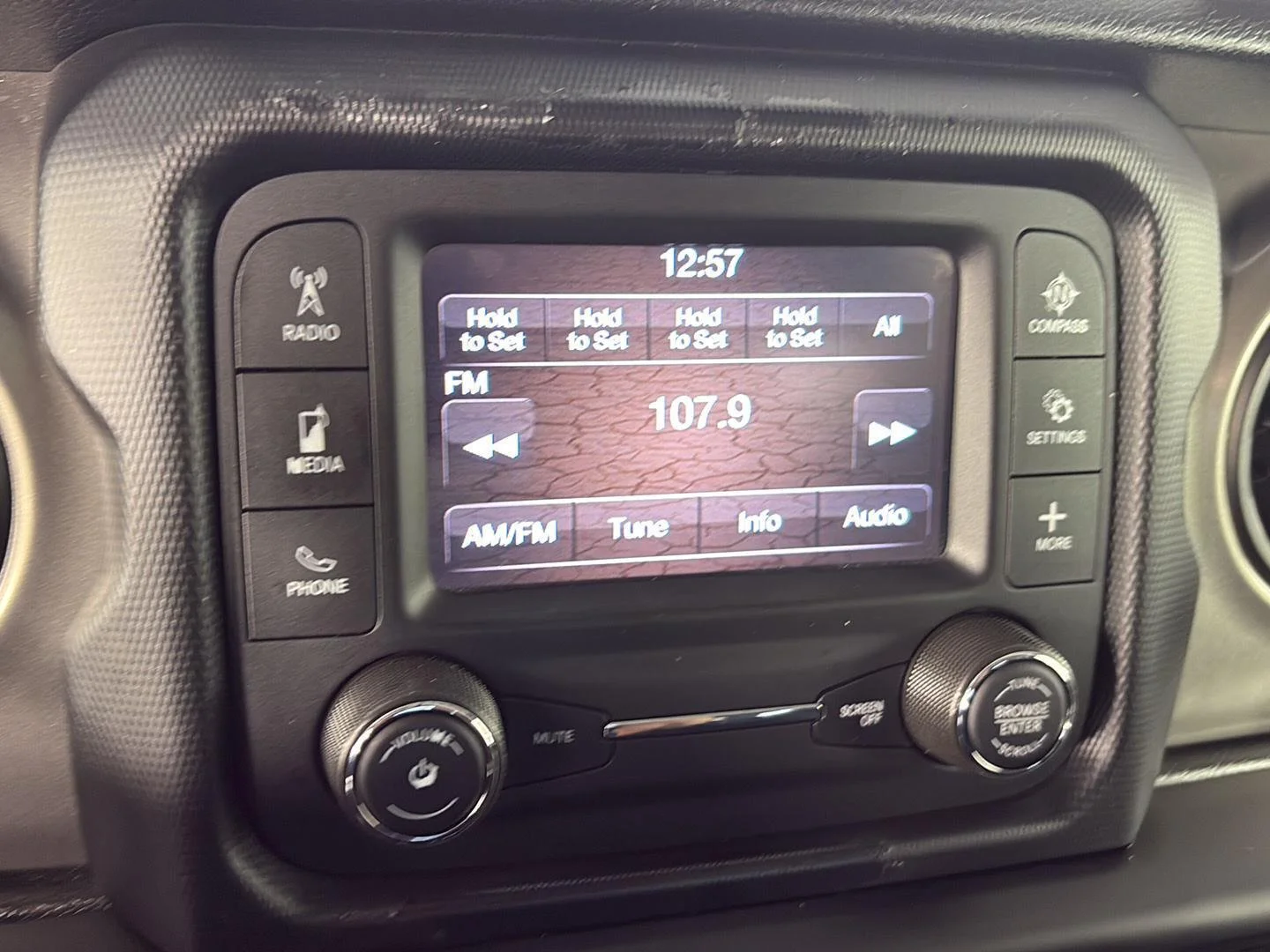 Used 2020 Black Clearcoat Jeep Sport S image 23