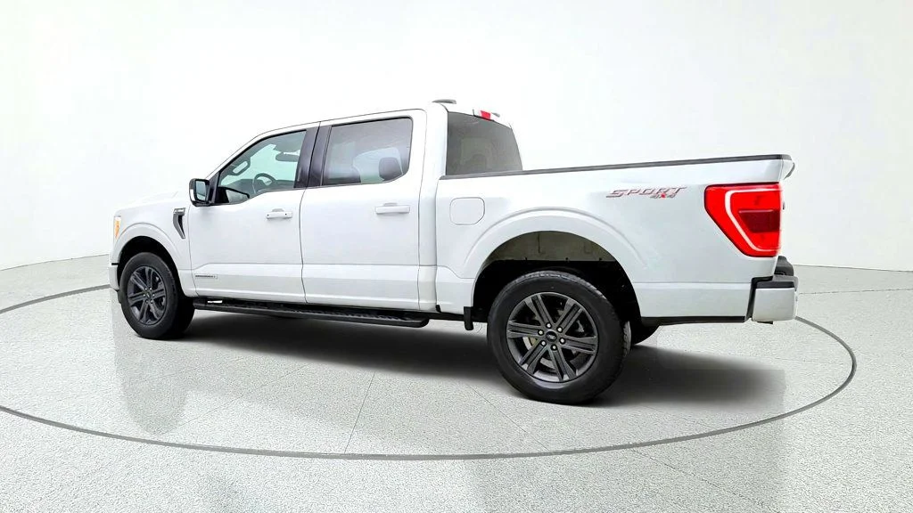 Used 2023 Avalanche Ford XLT 4WD SuperCrew 5.5