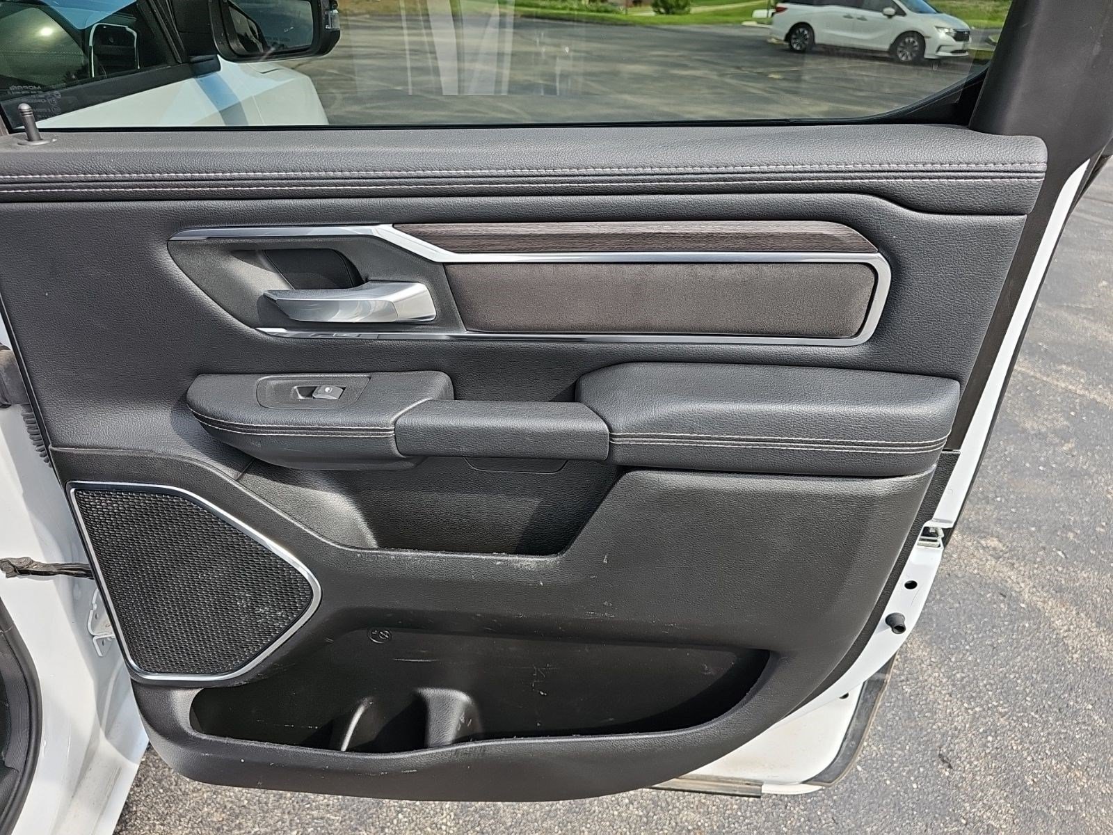 Certified Used 2025 Bright White Clearcoat Ram Laramie image 16