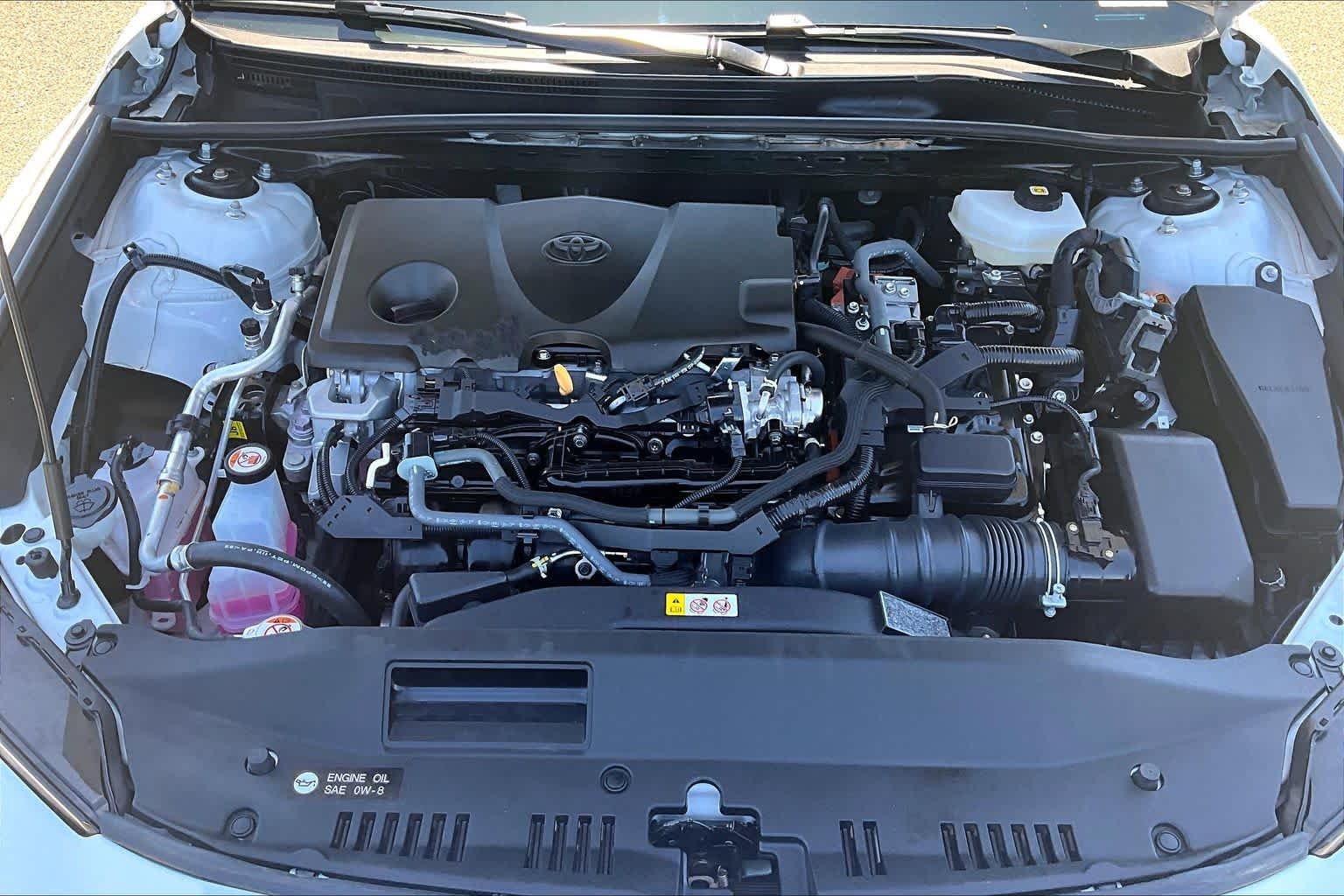 Certified Used 2025 Wind Chill Pearl Toyota XLE image 31