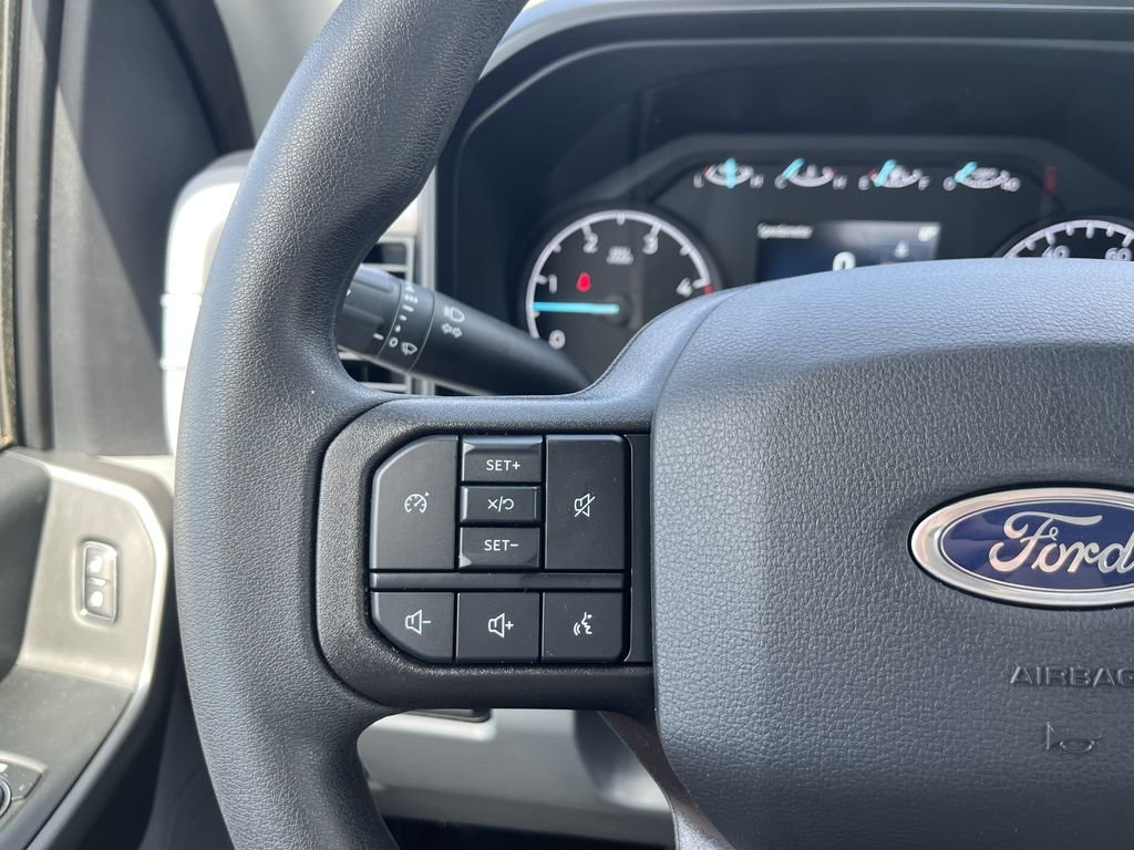 New 2026 Oxford White Ford F-250® XL image 20