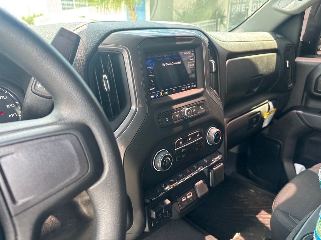 Used 2025 Black Chevrolet Custom image 18