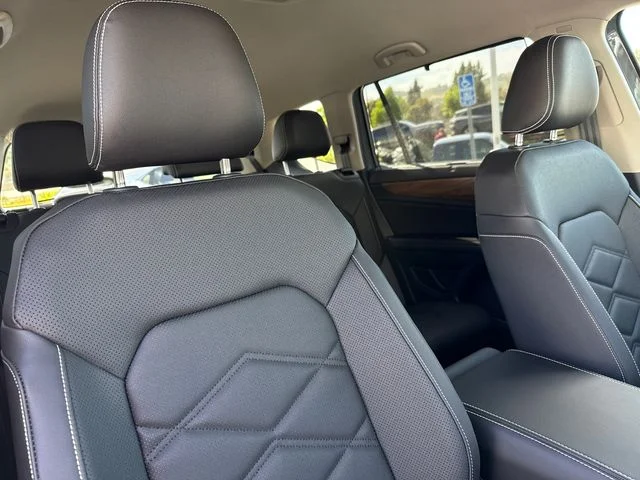 New 2026 Pure Gray Volkswagen 2.0T SE w/Technology image 19