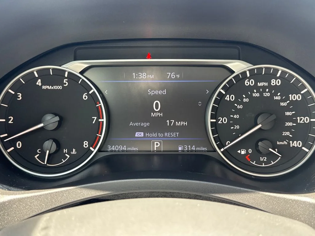 Used 2023 Deep Blue Pearl Nissan 2.5 SR image 37