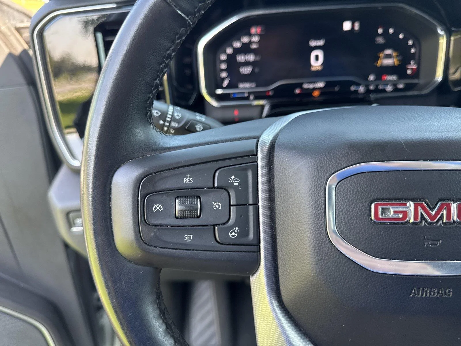 Used 2025 Sterling Metallic GMC SLT image 17