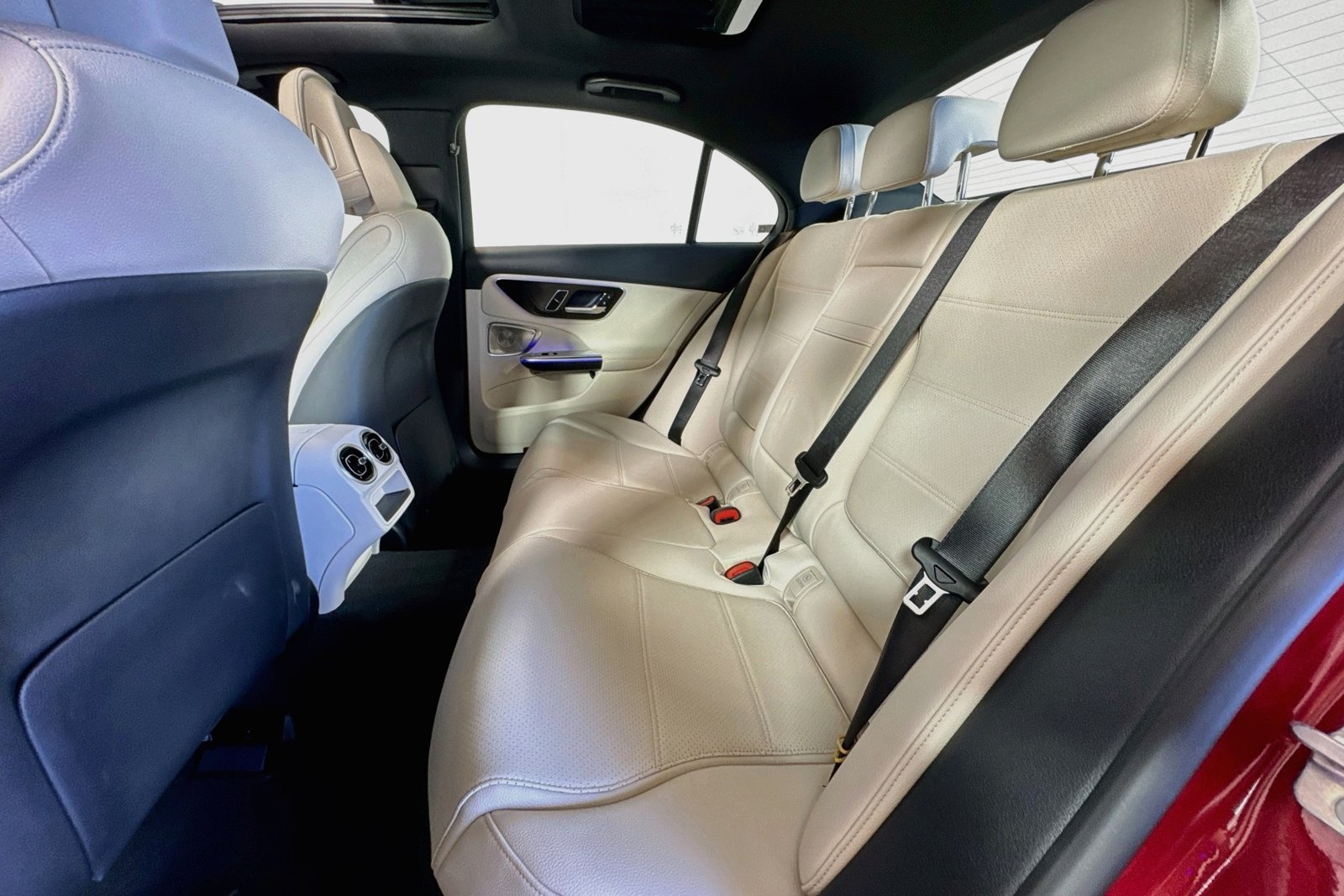 2026 Mercedes-Benz C-Class Sedan C 300 - Photo 22