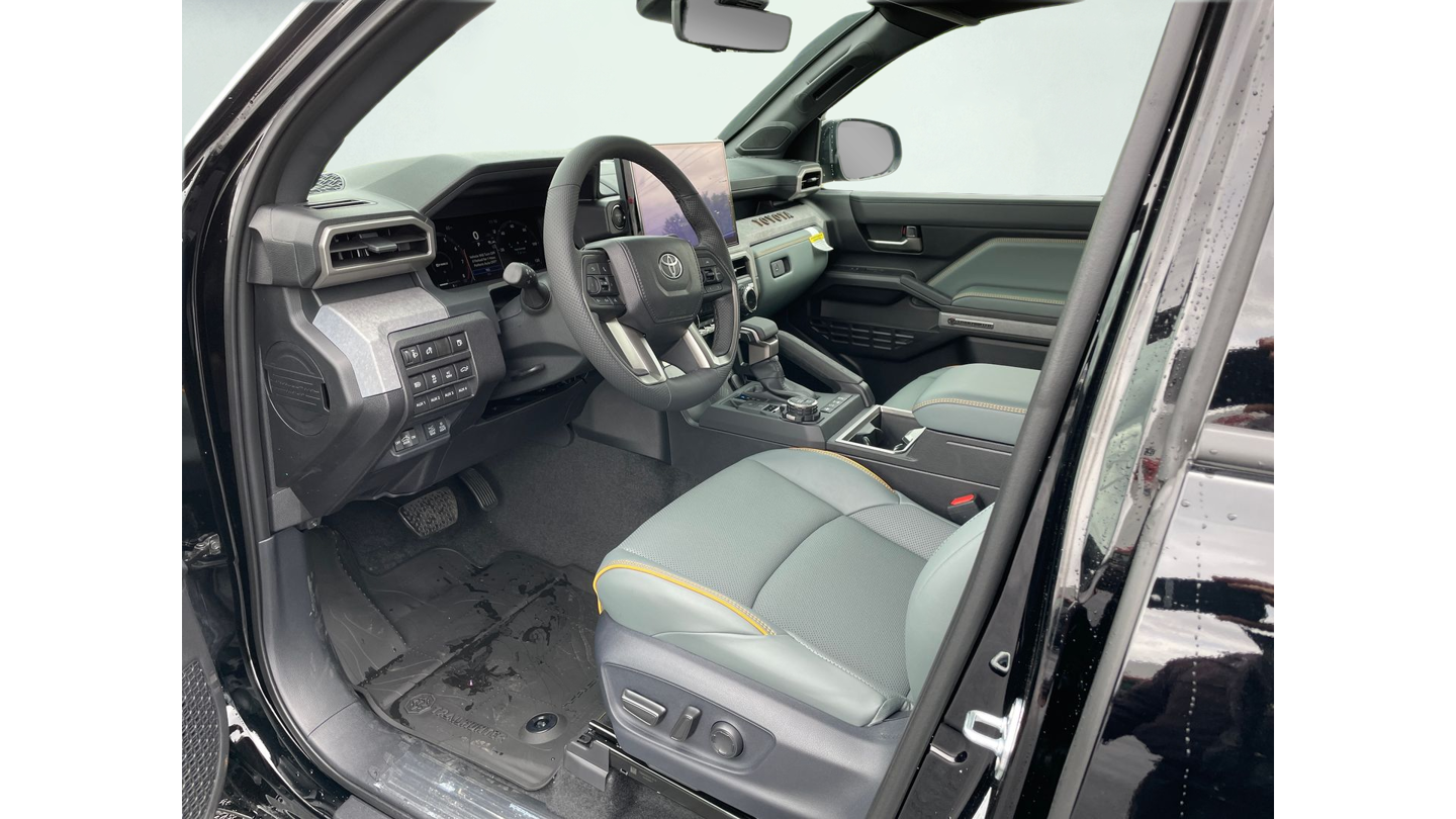 2026 Toyota Tacoma Trailhunter - Photo 9