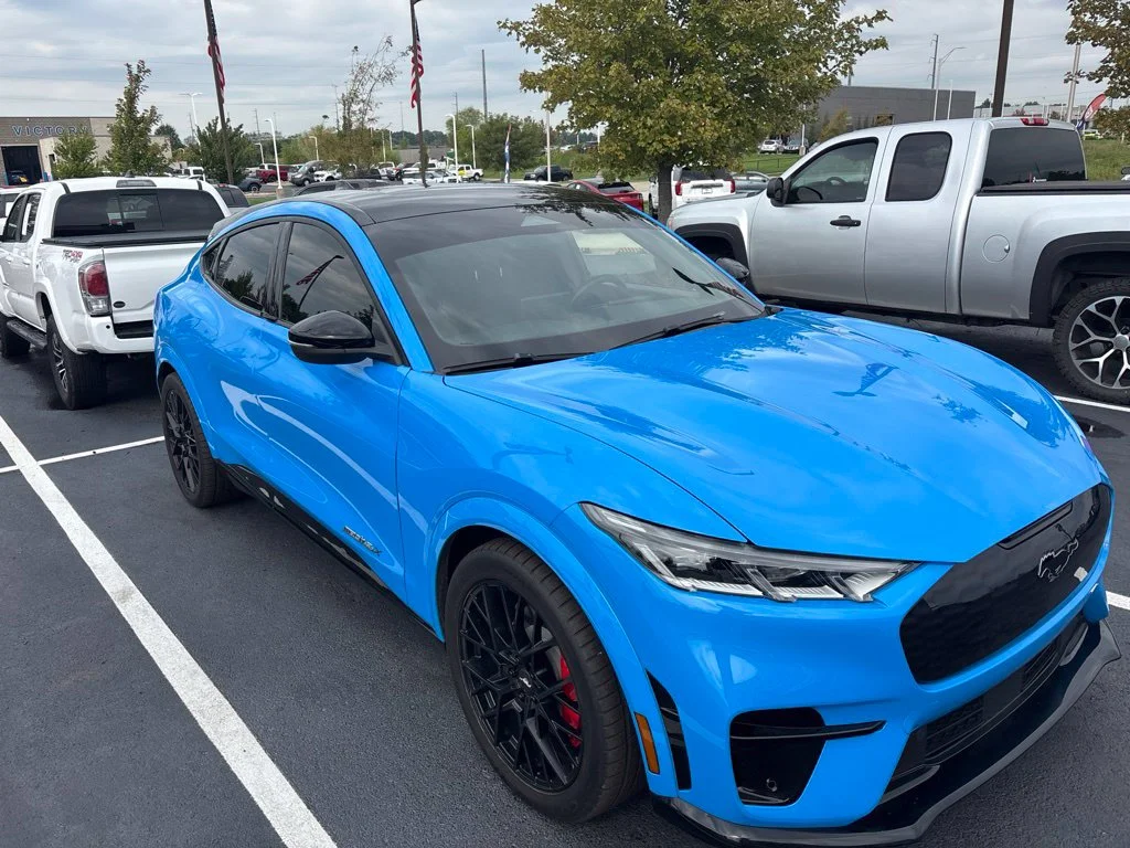 2022 Ford Mustang Mach-E
