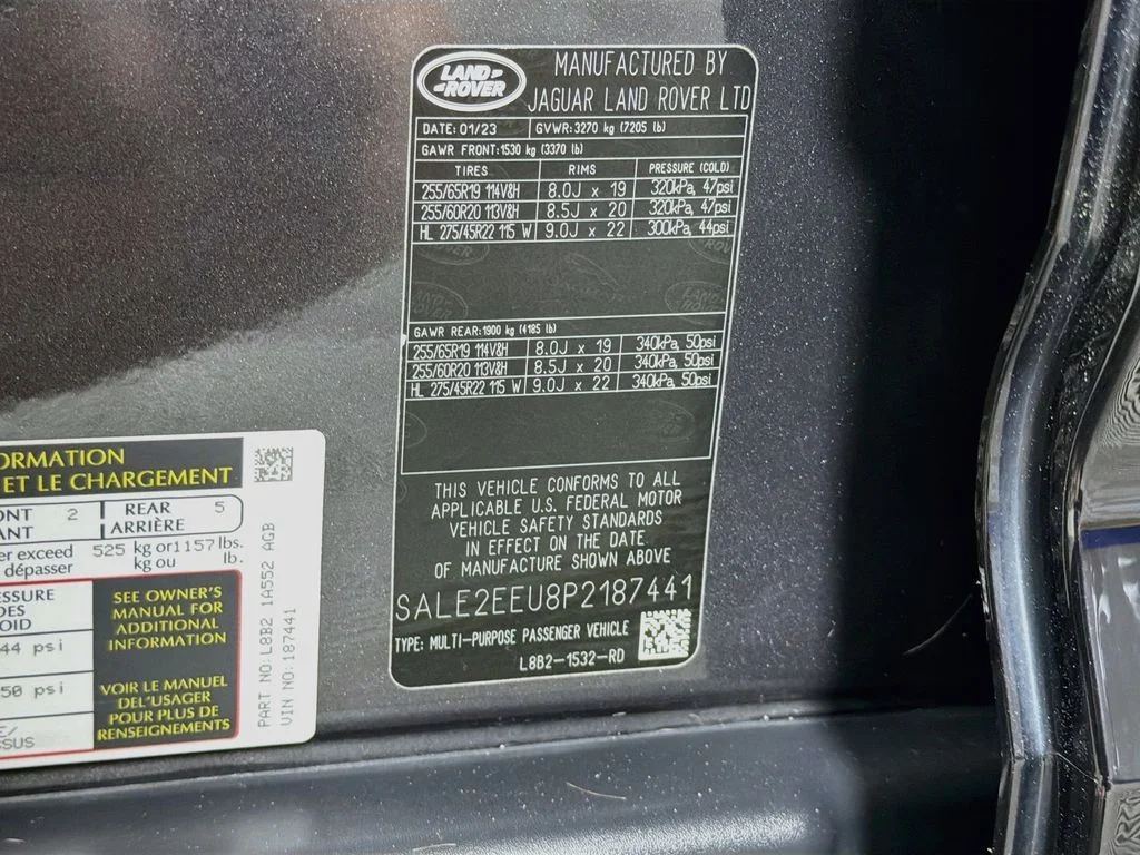 Used 2023 Gray Land Rover X-Dynamic SE image 35