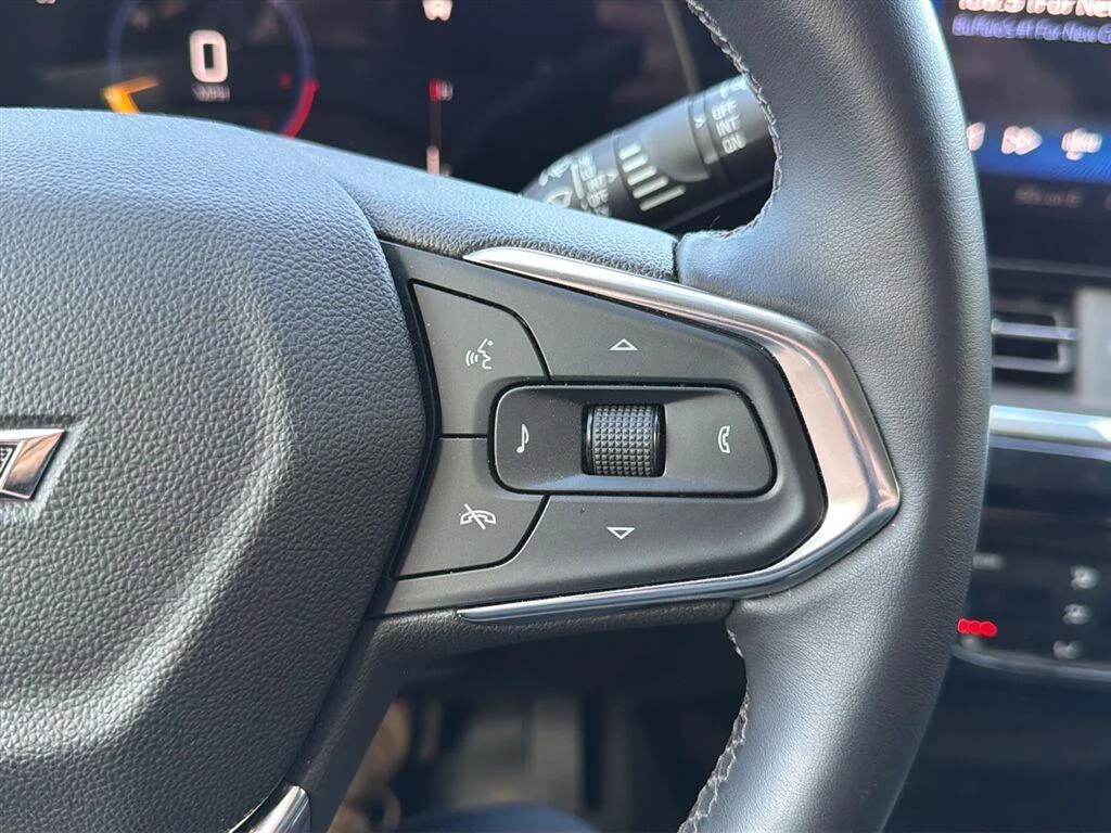 Used 2024 Sterling Gray Metallic Chevrolet ACTIV image 20
