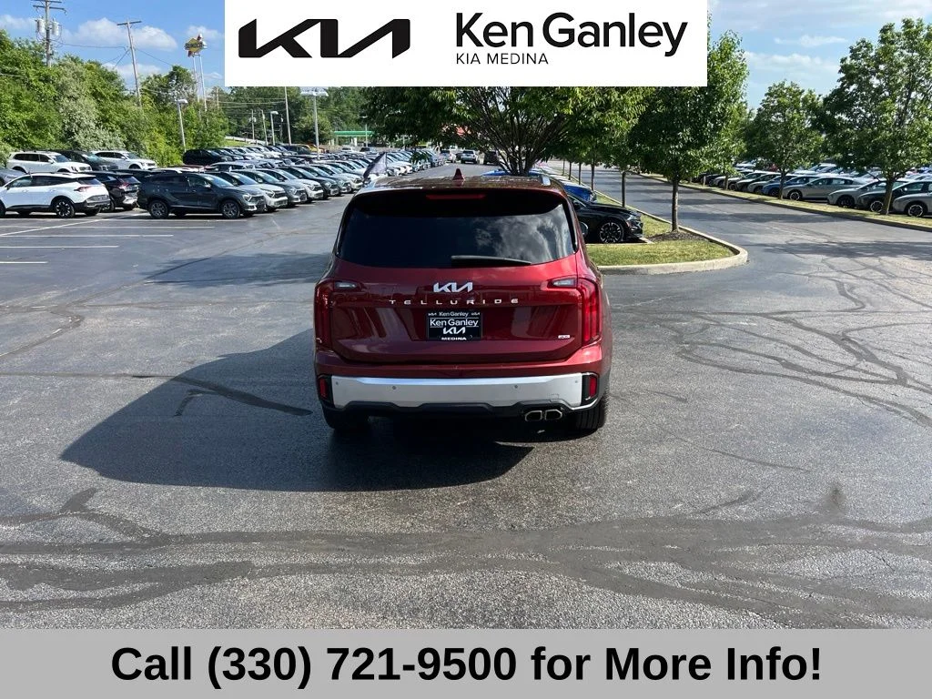 Used 2024 Red Kia S image 13