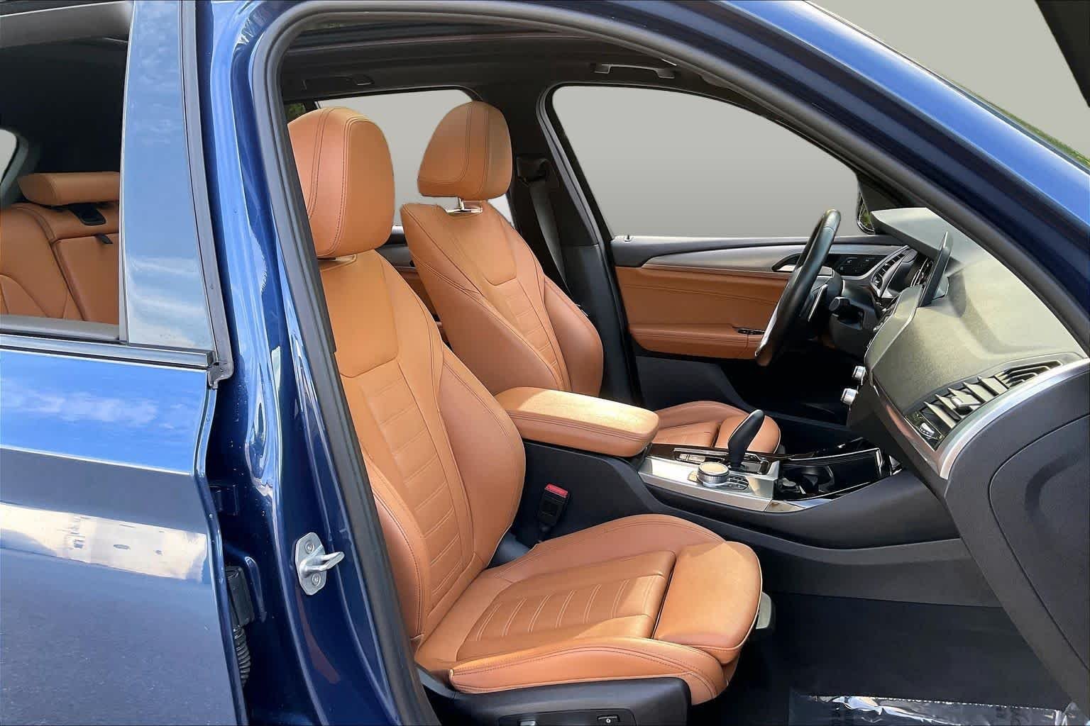 Used 2019 Phytonic Blue Metallic BMW xDrive30i image 8