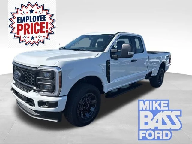 2026 Ford F-350 XL 4x4 SuperCab 8' Box SRW's photo