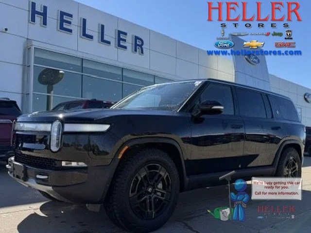 2024 Rivian R1S Adventure