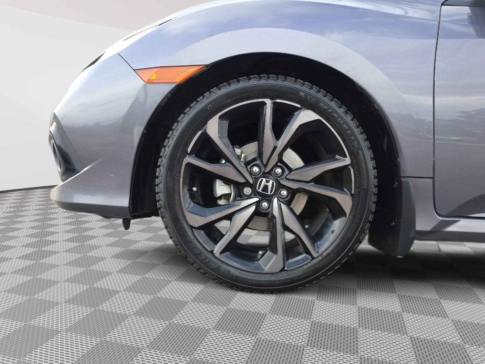Used 2020 Modern Steel Metallic Honda Sport image 7