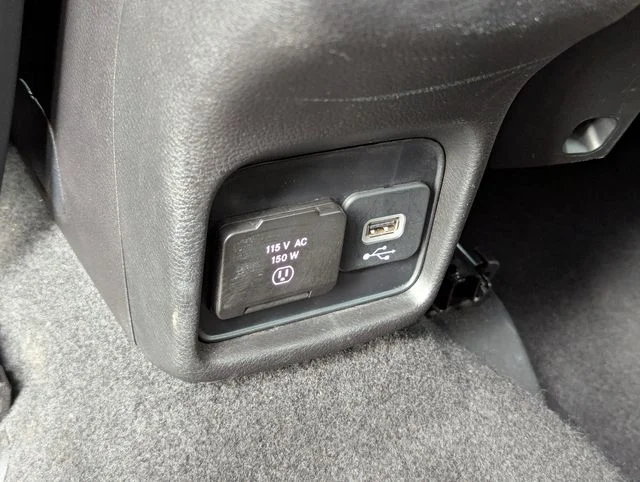 Used 2021 Green Jeep Trailhawk image 16
