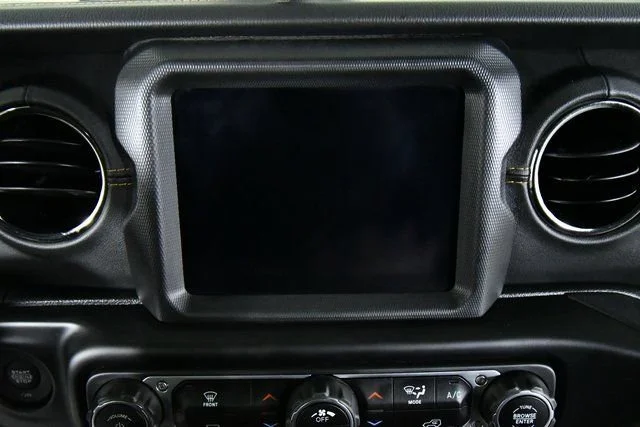Used 2021 Gray Jeep High Altitude image 4