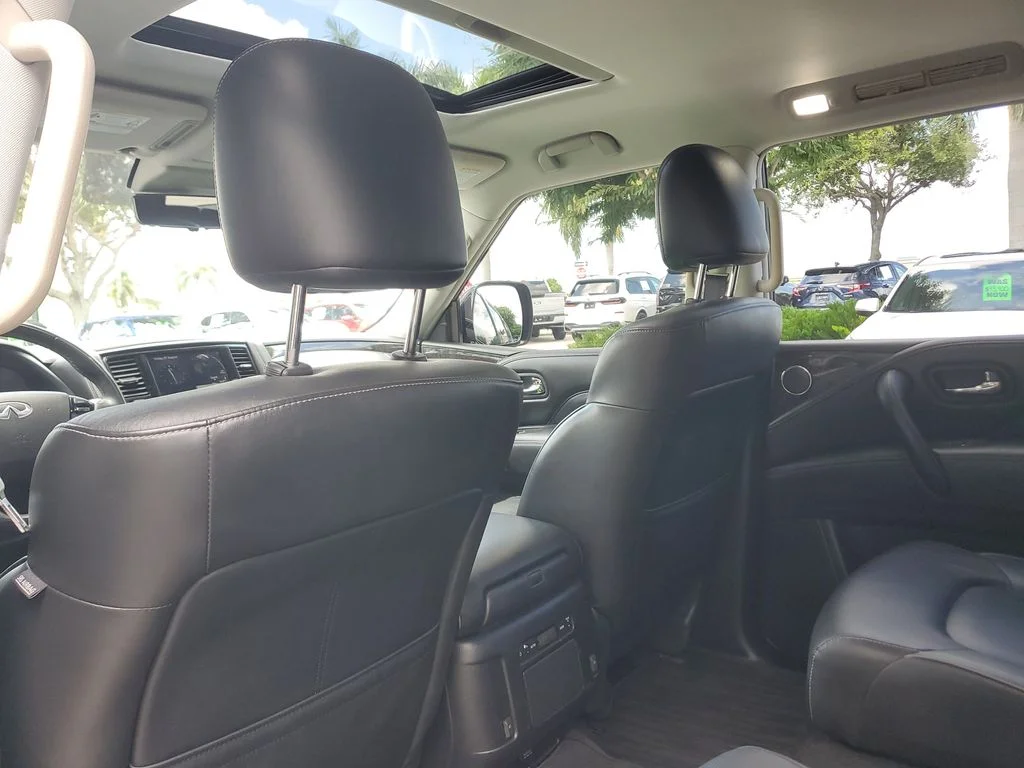 Used 2021 Blue INFINITI LUXE image 18