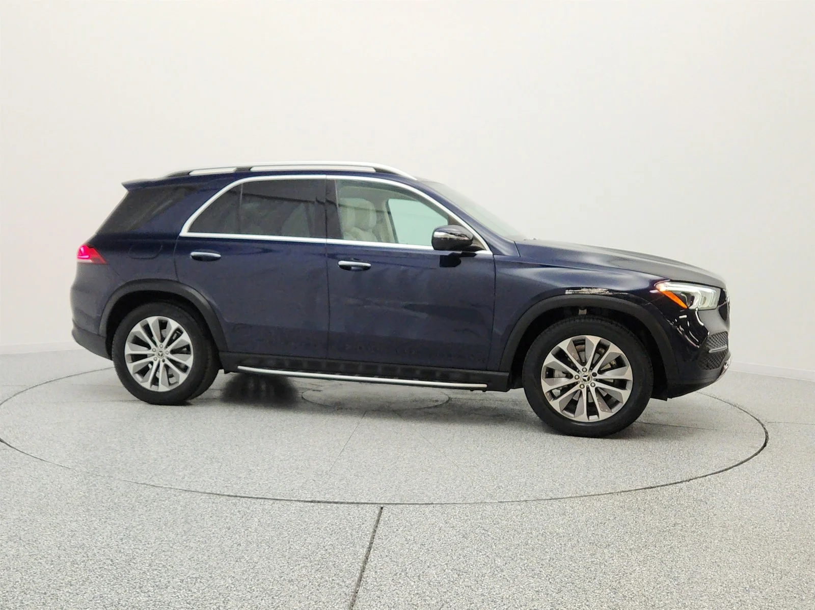 Used 2021 Lunar Blue Metallic Mercedes-Benz GLE 350 SUV image 4