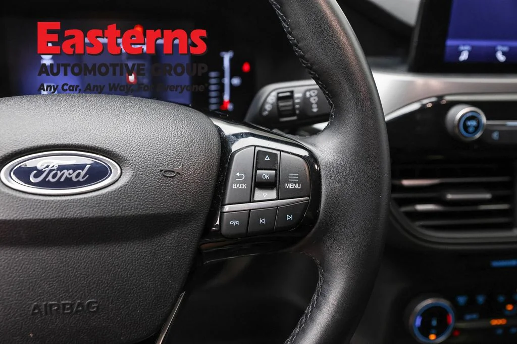 Used 2024 Gray Ford Active image 15