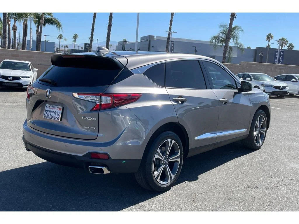 Used 2023 Liquid Carbon Metallic Acura w/Advance Package image 5