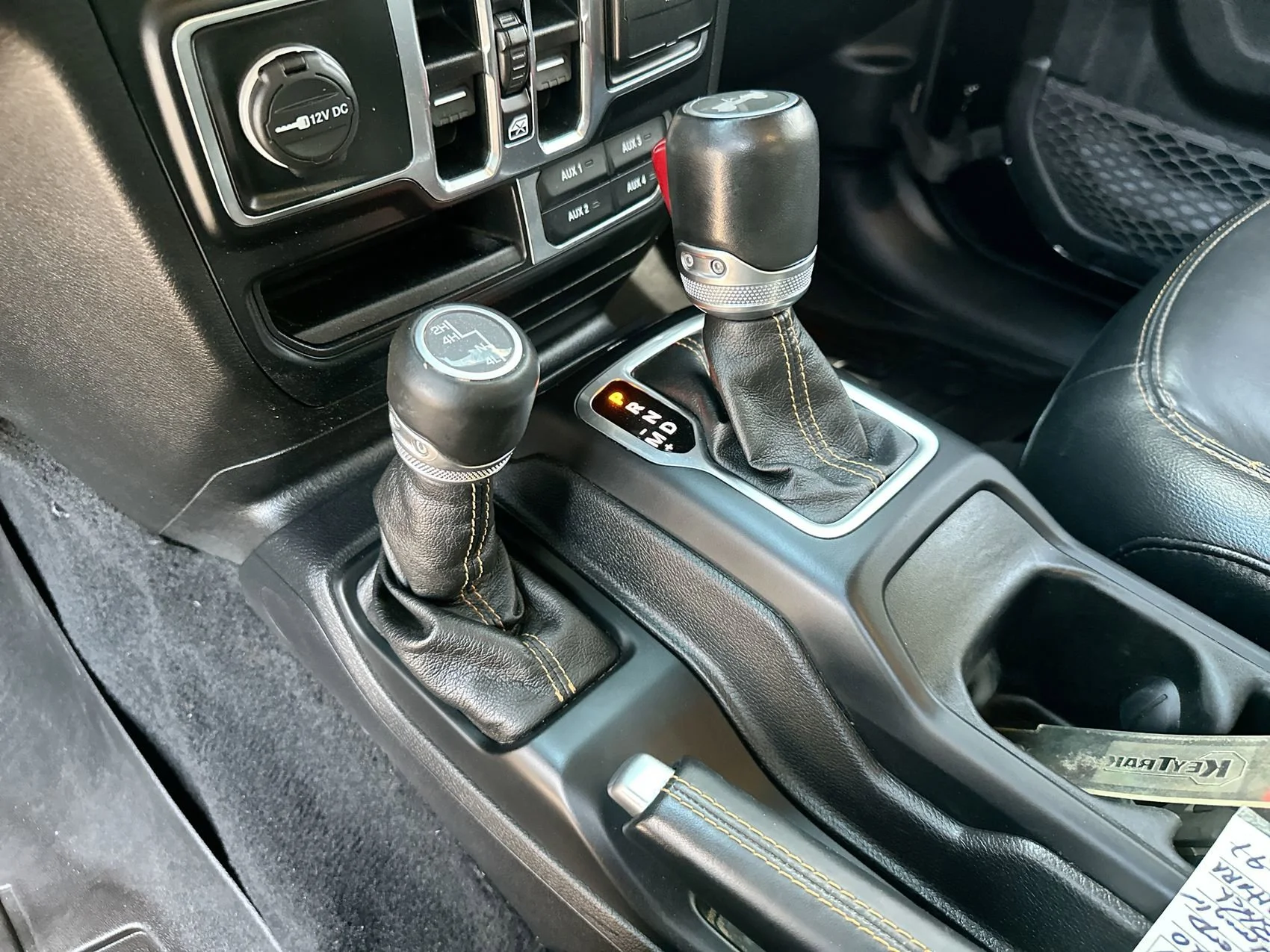 Used 2020 Black Clearcoat Jeep Sahara High Altitude image 21