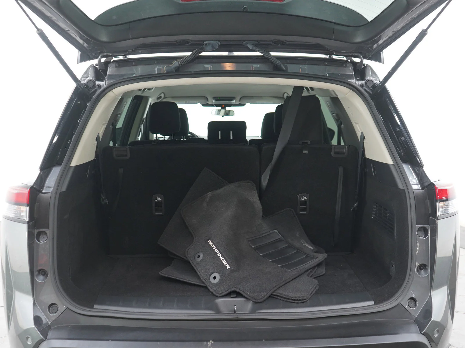 Used 2023 Gun Metallic Nissan SV image 17