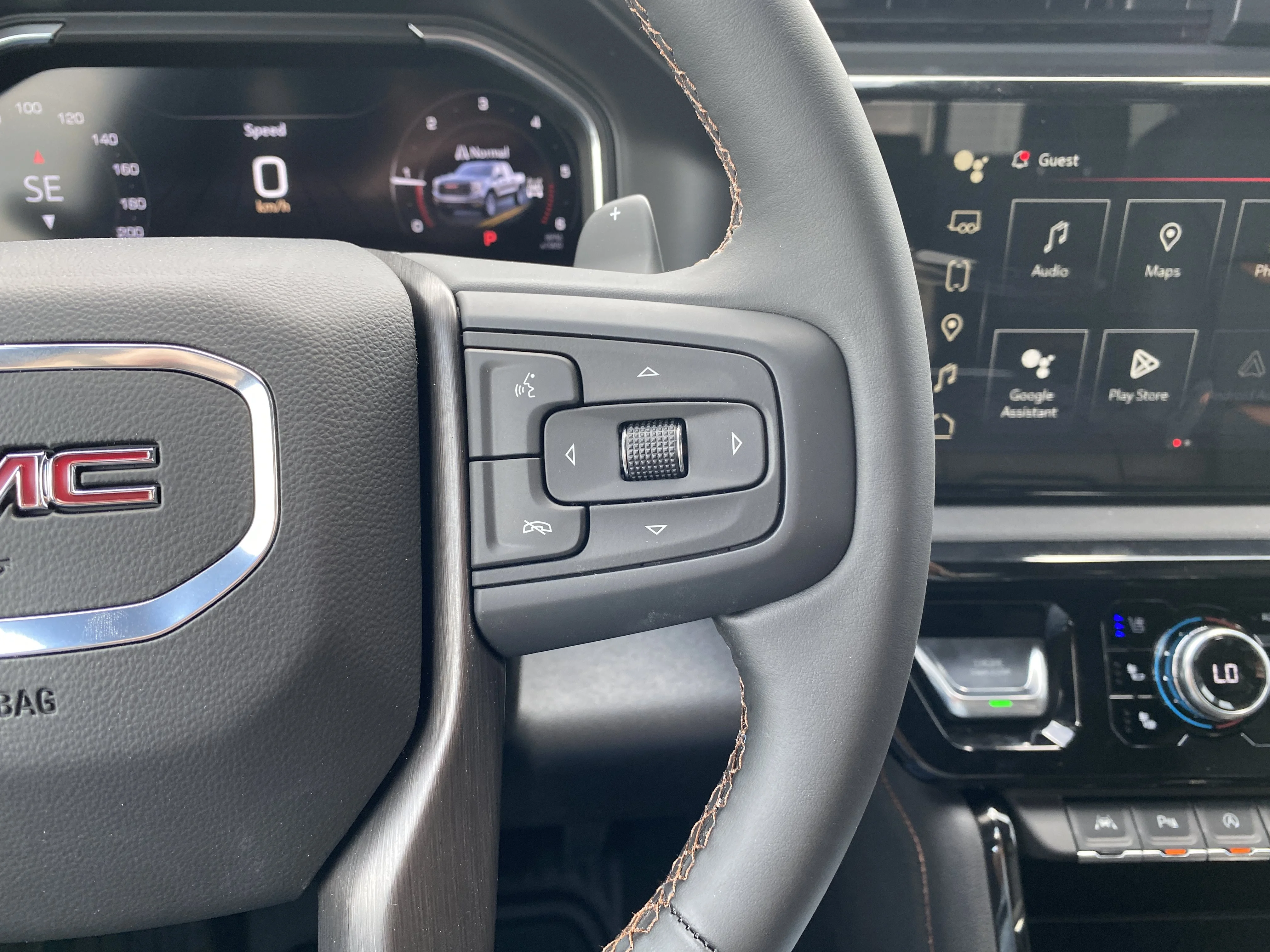 New 2026 ONYX BLACK GMC AT4 image 18