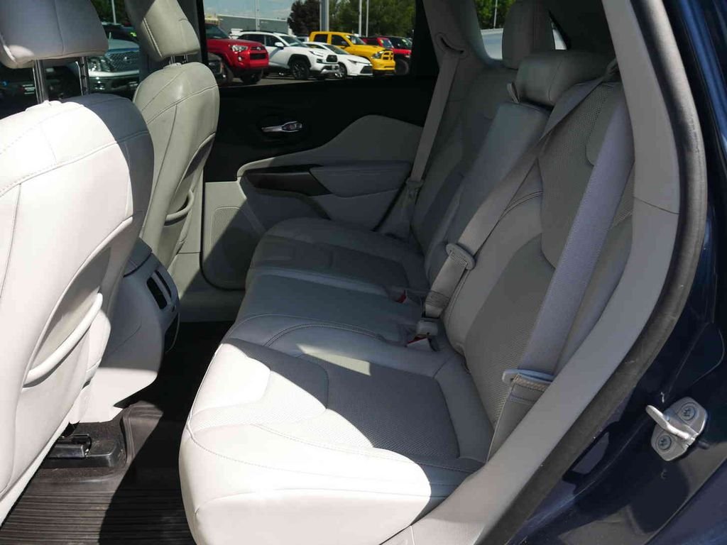 Used 2021 Blue Jeep Limited image 14