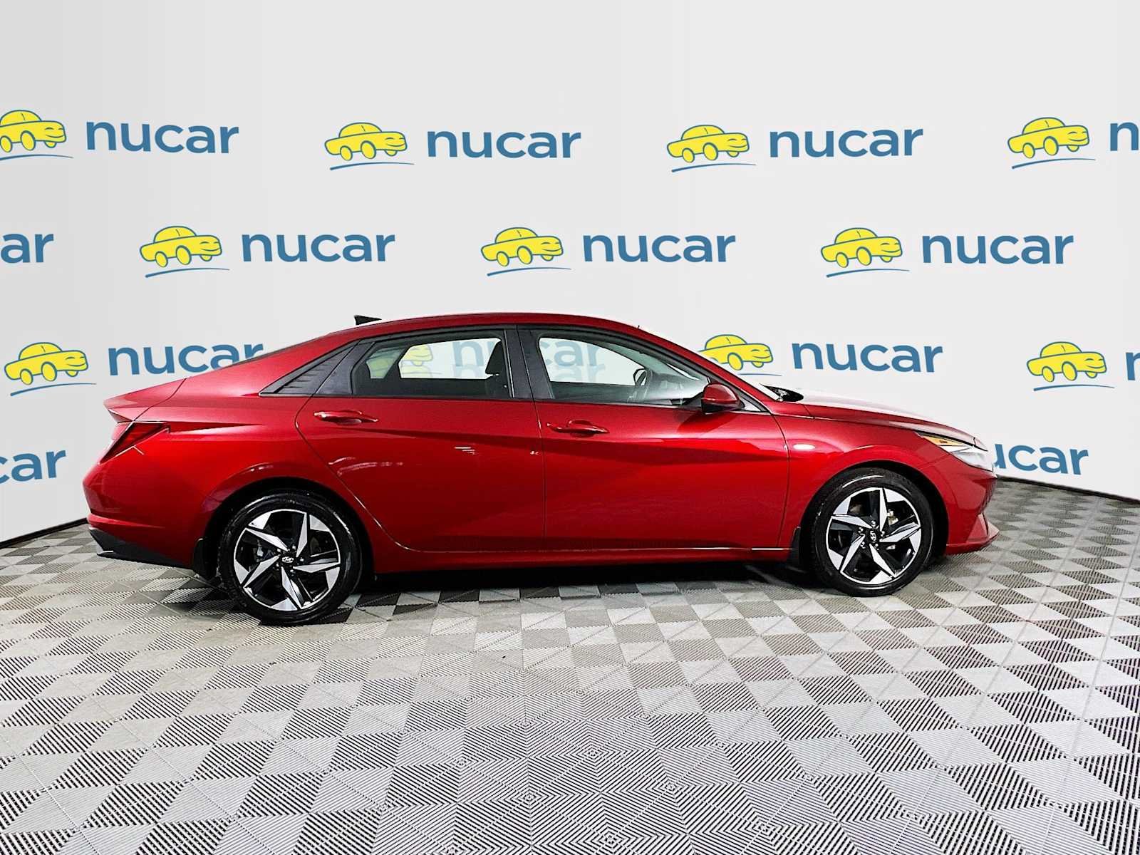 Used 2023 Ultimate Red Hyundai SEL image 8