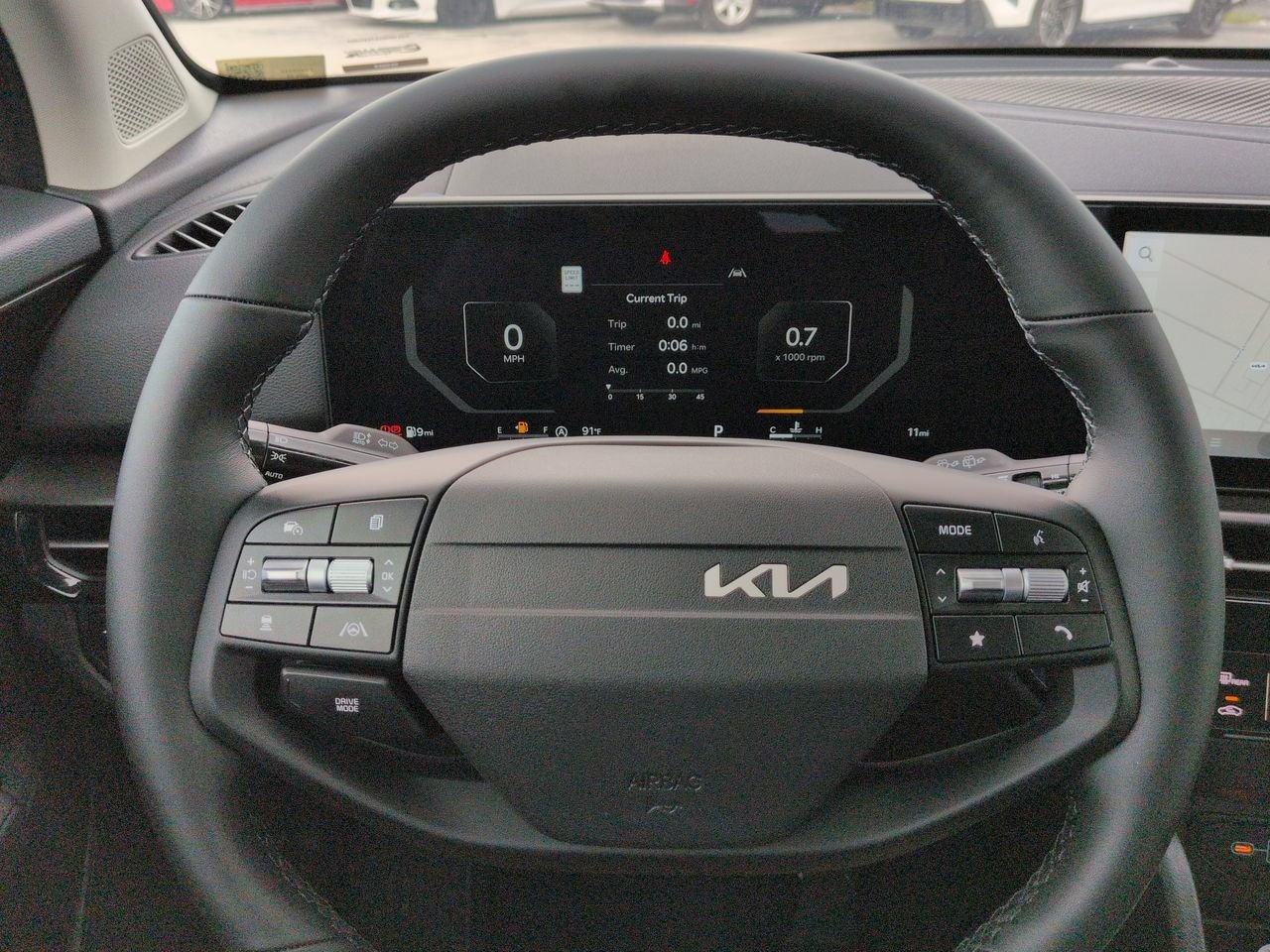 New 2026 Glacial White Pearl Kia SX image 32