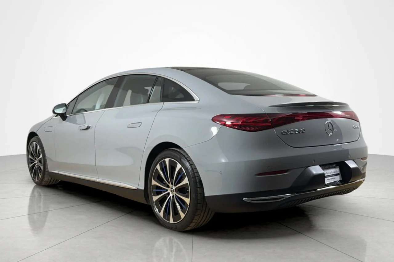 Certified Used 2023 MANUFAKTUR Alpine Grey Mercedes-Benz EQE 500 image 3