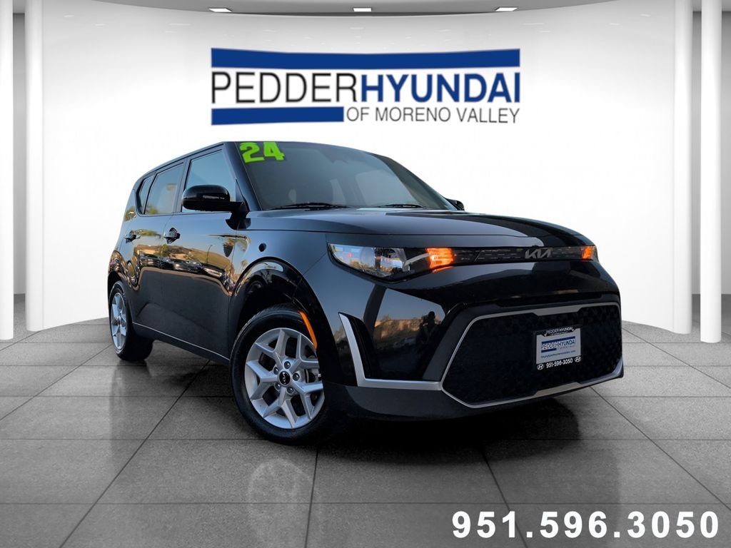 2024 Kia Soul 2.0L LX IVT's photo