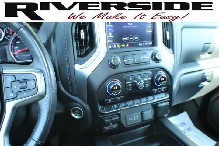 Used 2021 NORTHSKY BLUE METALLIC Chevrolet RST image 11