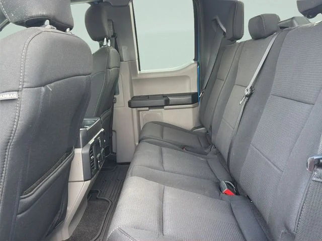 Used 2020 Blue Ford XL image 9